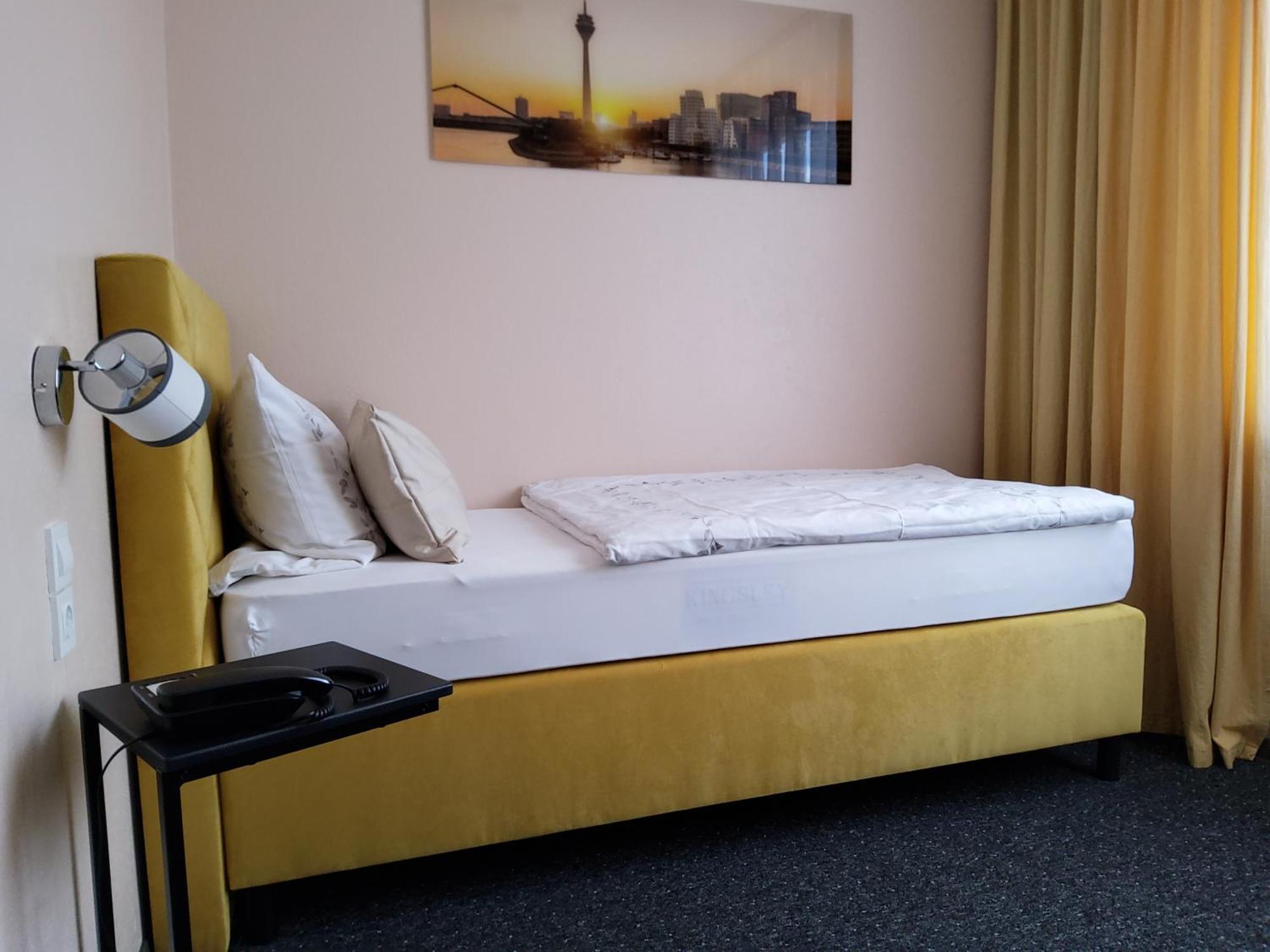 Schloss Hotel Gbr Düsseldorf Dış mekan fotoğraf